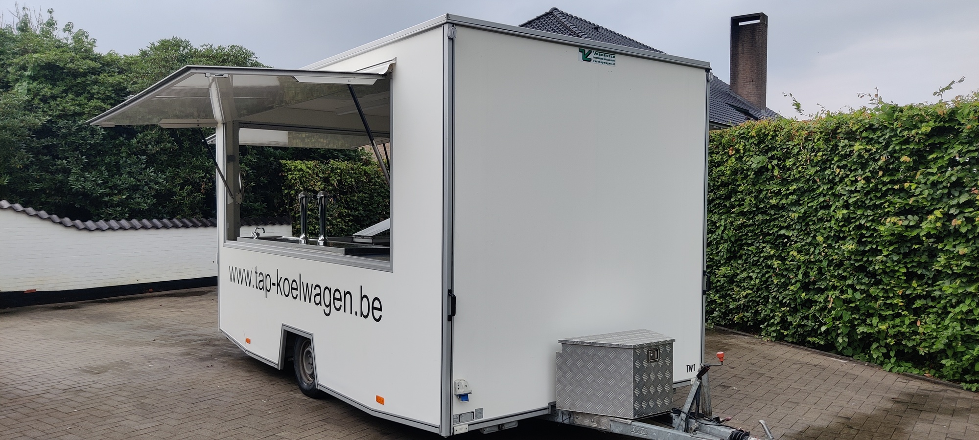 tapwagen 3 zijden TW1 (1)